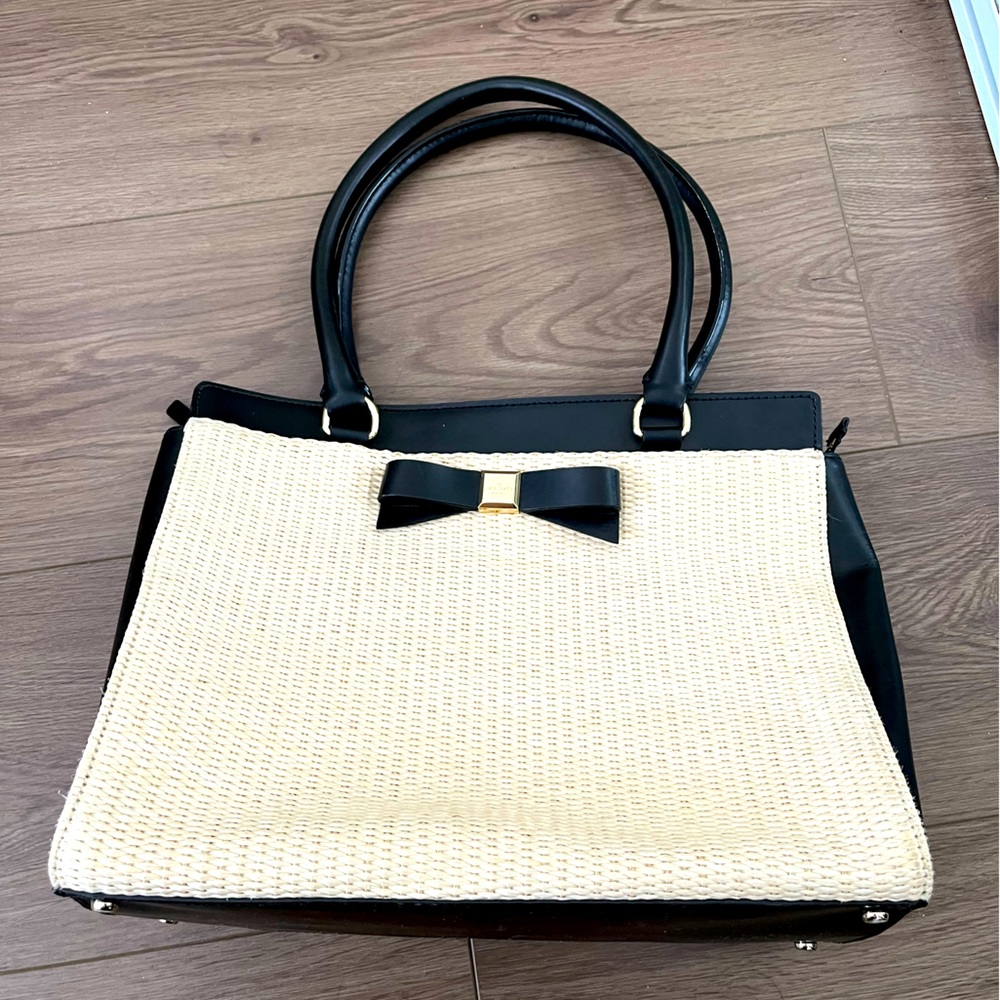 Kate spade purse